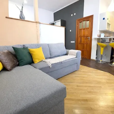 Apartmán затишні в центрі біля пл ринок