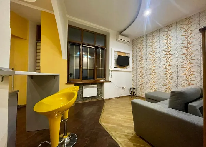 затишні в центрі біля пл ринок * Lviv